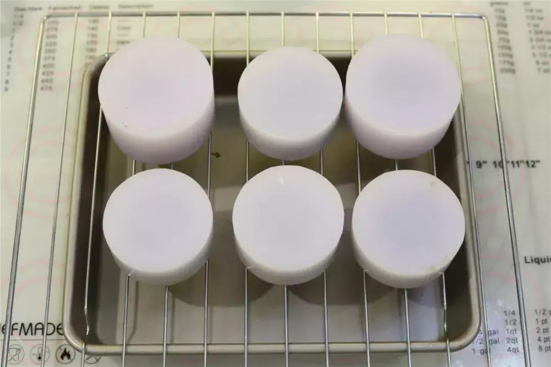 敖丙？奥饼？其实是奥利奥黑巧冰淇淋月饼