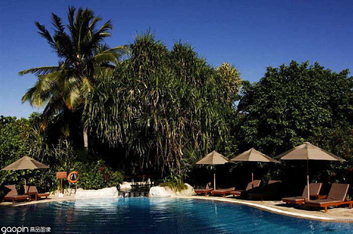 马尔代夫世外桃源海滩度假村,马尔代夫满月喜来登