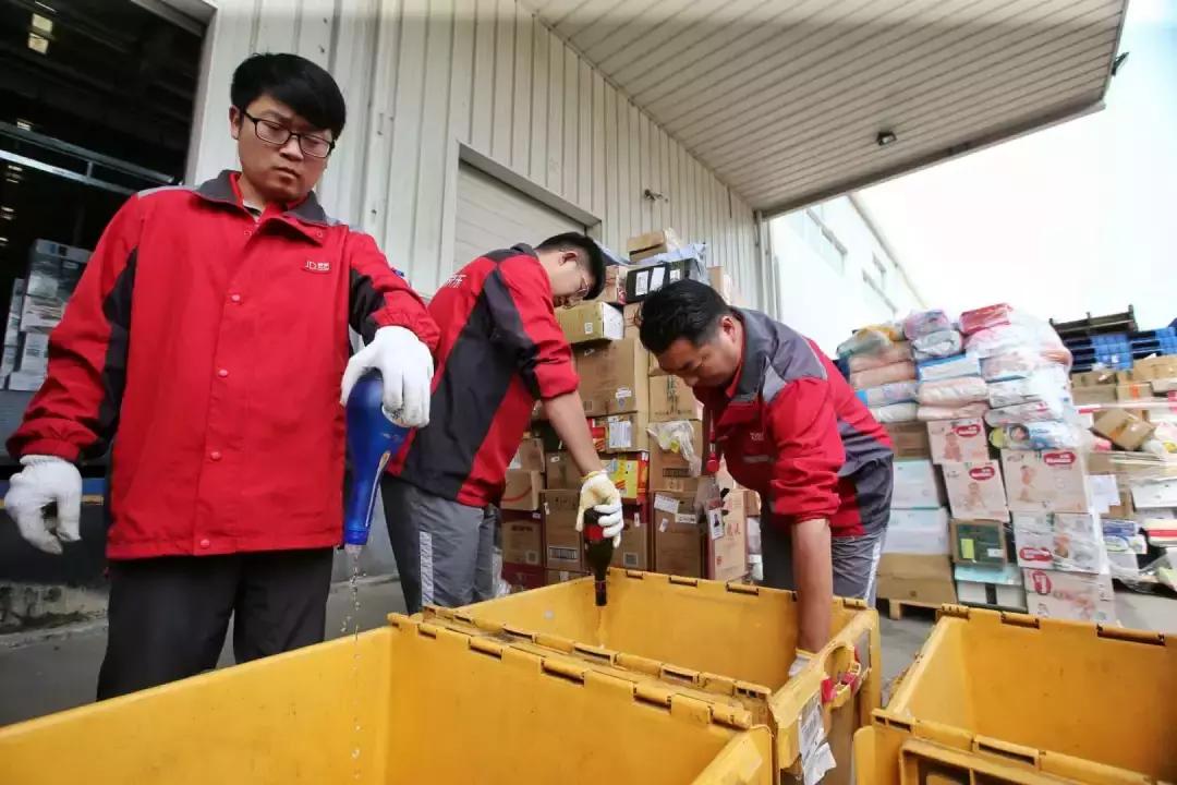 京东东哥道歉视频,京东东哥现状视频