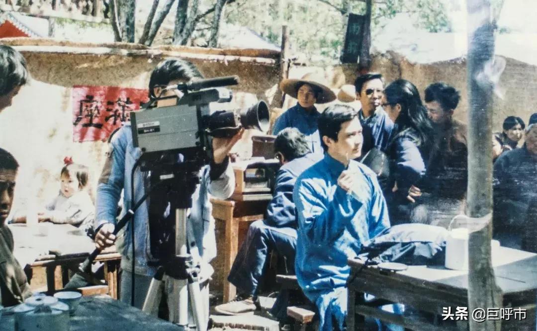 关于内蒙古电视发展史的这些珍贵档案，被他全部捐赠出去