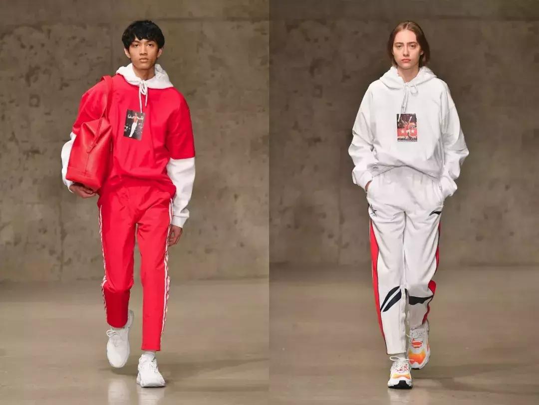 李宁百鬼夜行,李宁一黑一白鞋子