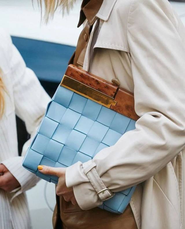 这件单品玩转所有秋季穿搭,每一个单品都是简单的基础款