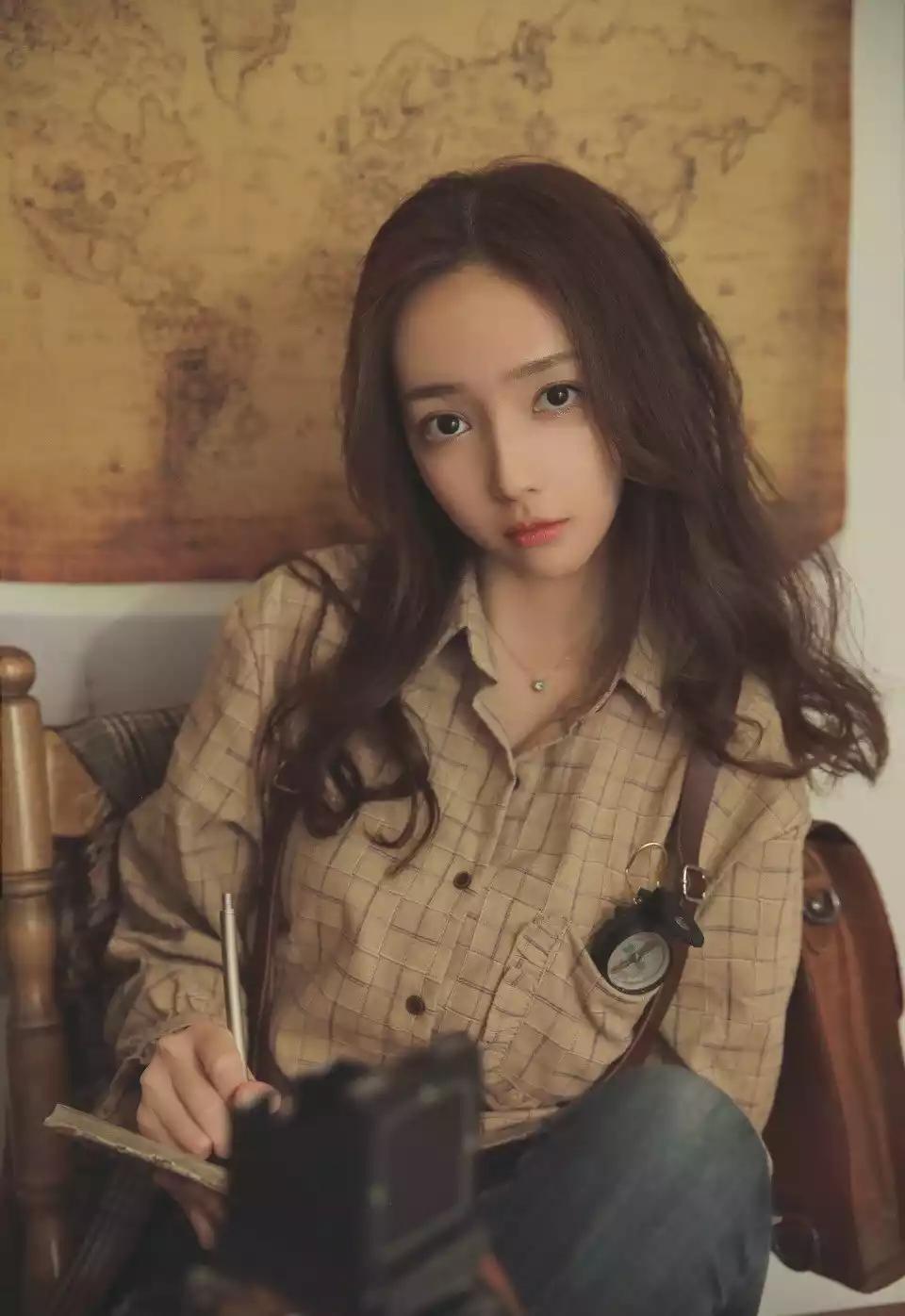 想给女朋友送个生日礼物要刻什么,生日惊喜礼物