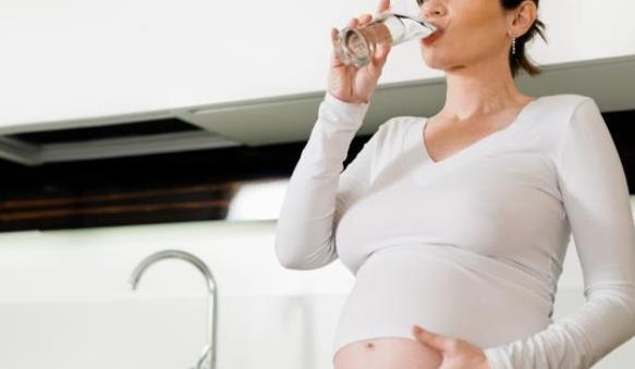 怀胎十月夫妻可以同房吗?医生:有时也有一定好处,但要注意前提