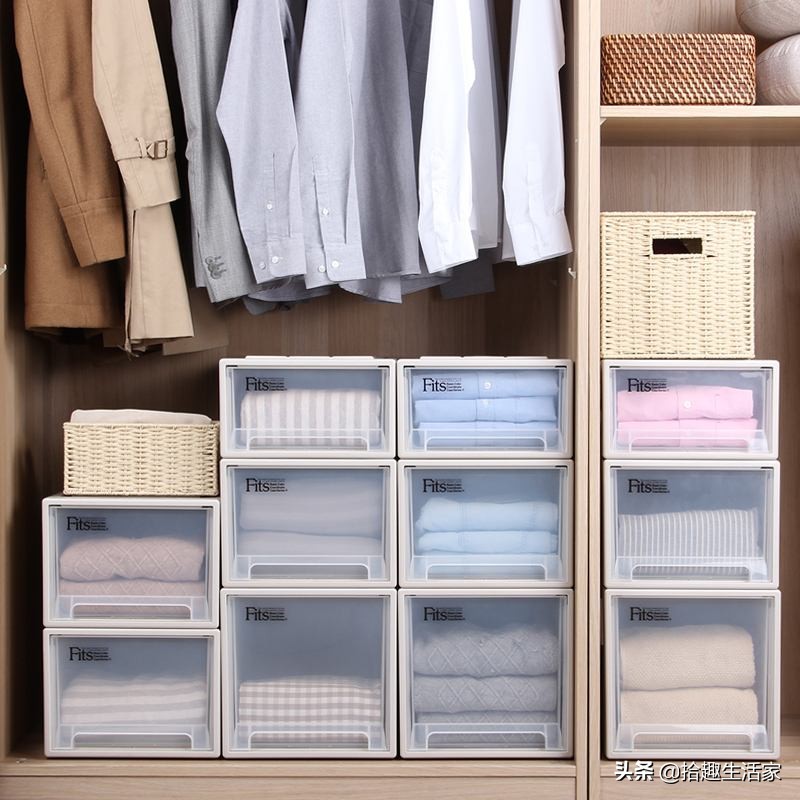 在家里衣柜发现暗门,在衣柜里发现什么东西