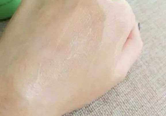 学生*党**也能买的平价水乳，居然拯救了我的烂脸！