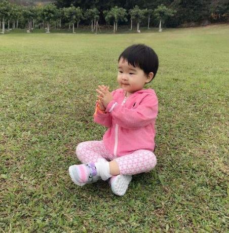 5岁女孩耳朵嗡嗡响怎么回事,5岁孩子喊耳朵疼紧急处理