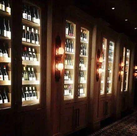 盘点娱乐圈白富美:虞书欣一般乔欣中等,鲜少露面的綦美合最富有