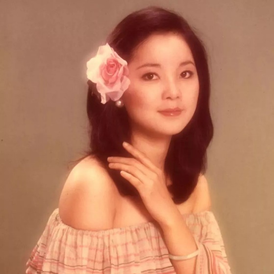 1995年邓丽君离奇死亡，25年后钟南山揭开死亡面纱