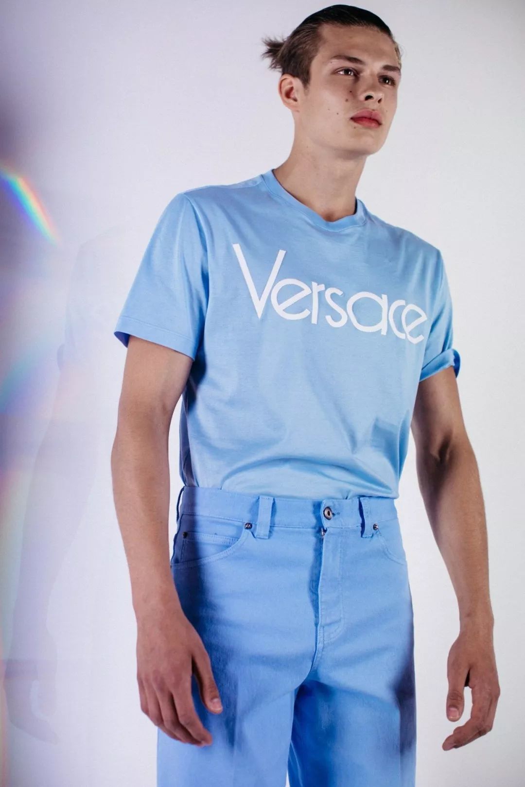 范思哲2018米兰春夏男装大秀,范思哲创意总监donatellaversace