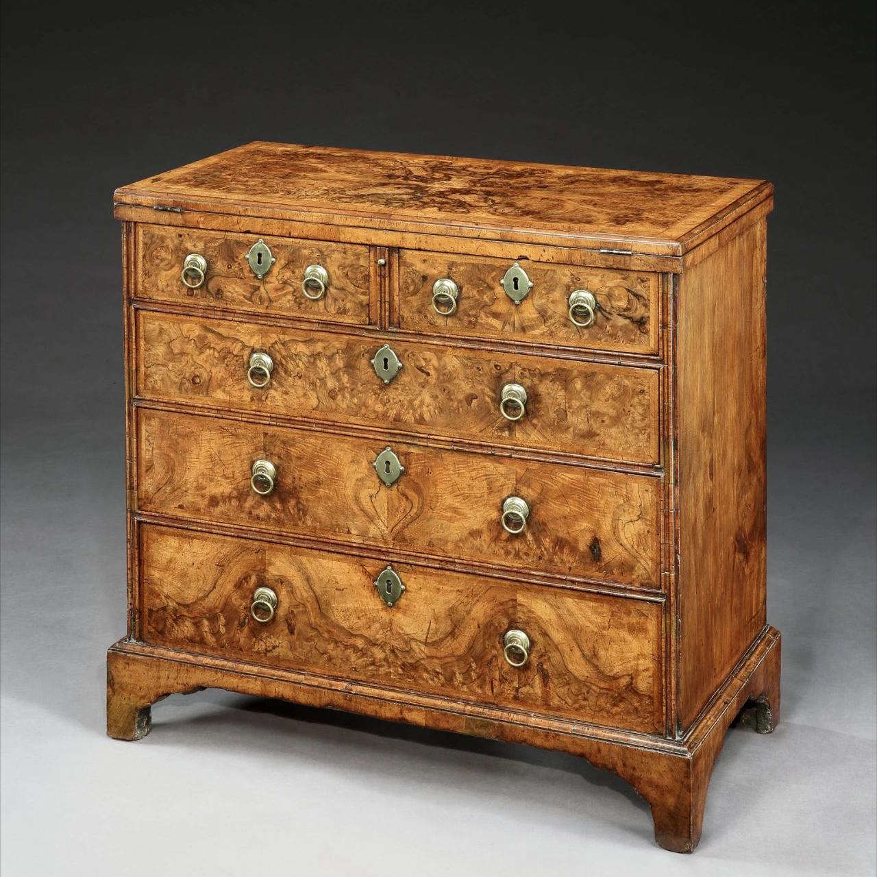 乌金木胡桃木橡木哪个好,橡木和胡桃木家具哪种好