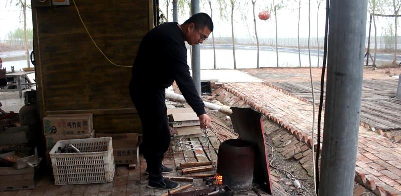 自制大型烧烤机,自制野外烤全鸡