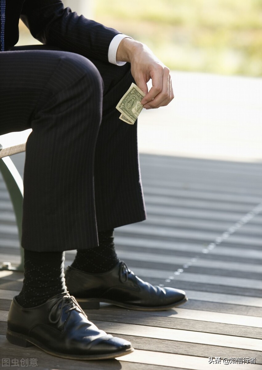 如何卖袜子一年赚120万元,每天销售几千双袜子的方法