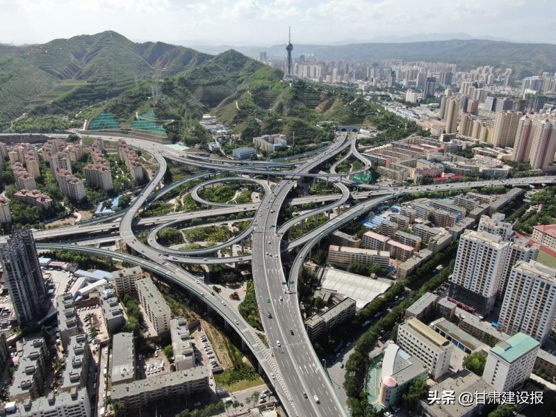 筚路蓝缕启山林栉风沐雨铸辉煌,筚路蓝缕启山林栉风沐雨