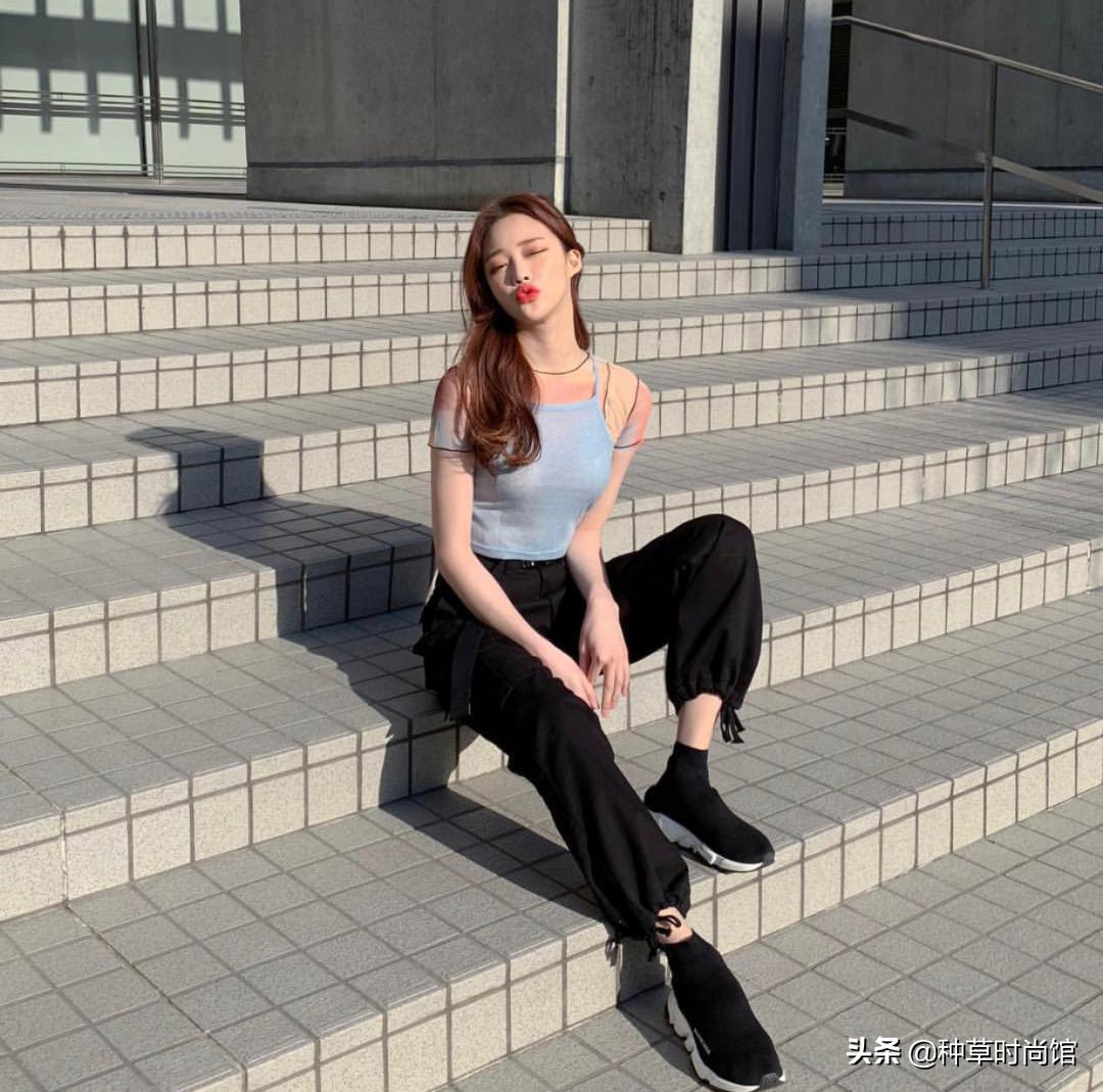 渣女裤新款牛仔,最近很火的渣女裤秋冬