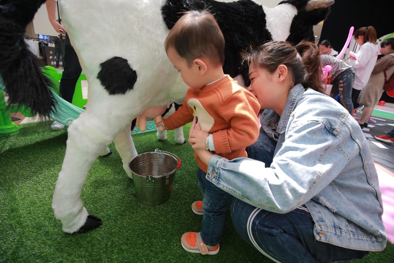八城联动京东超市奶粉馆快闪店助力品牌实现千万级曝光