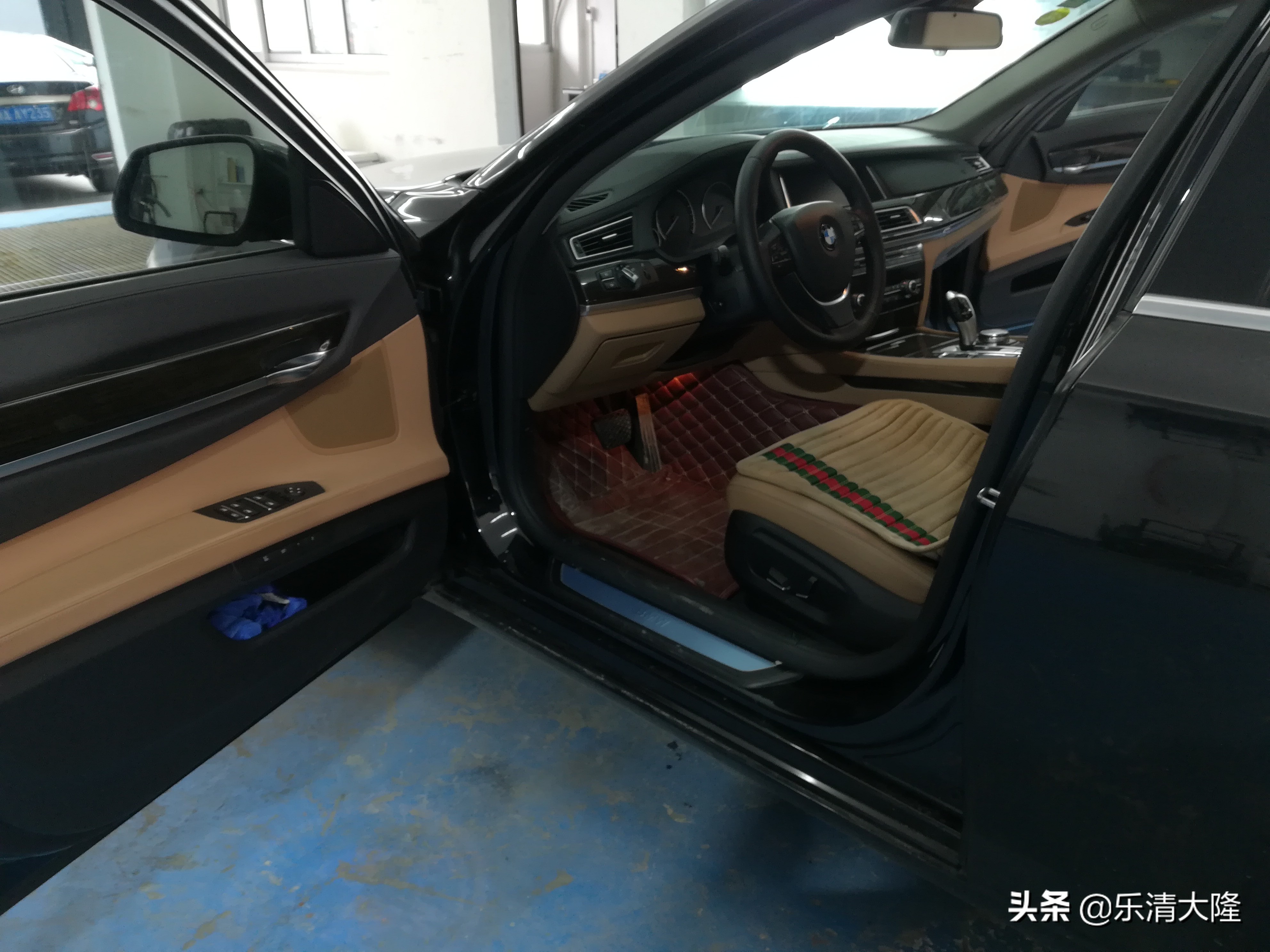 广州宝马7系内饰清洗,宝马7系发动机舱清洗