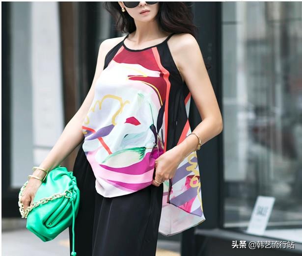 肩膀厚胳膊粗适合穿什么吊带,肩膀宽厚的人适合穿什么吊带