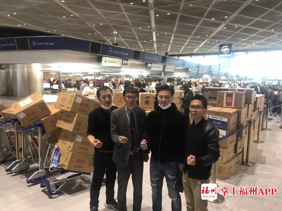 为了谁?跨五大洲数十国的这群人,海外连日扫货