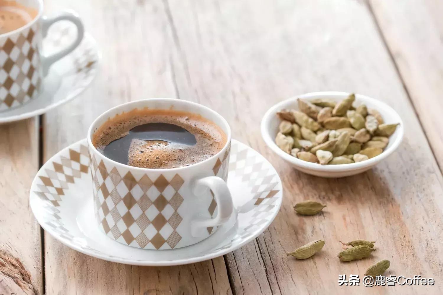 正宗的传统土耳其咖啡制作方法