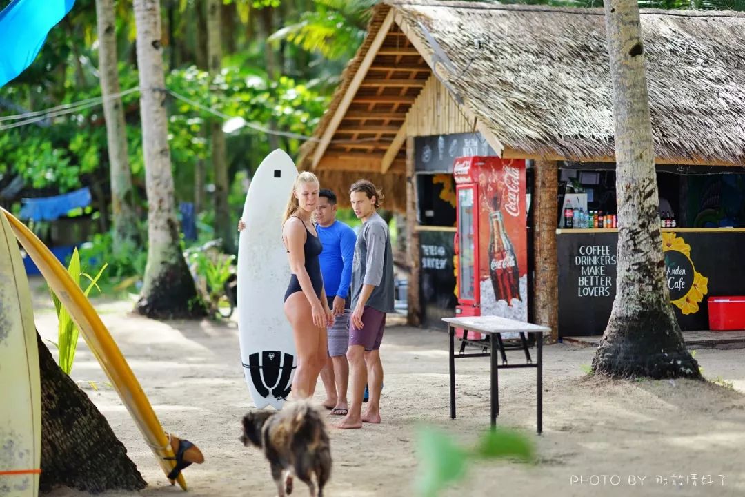 菲律宾冷门景区 (菲律宾锡基霍尔岛冲浪)