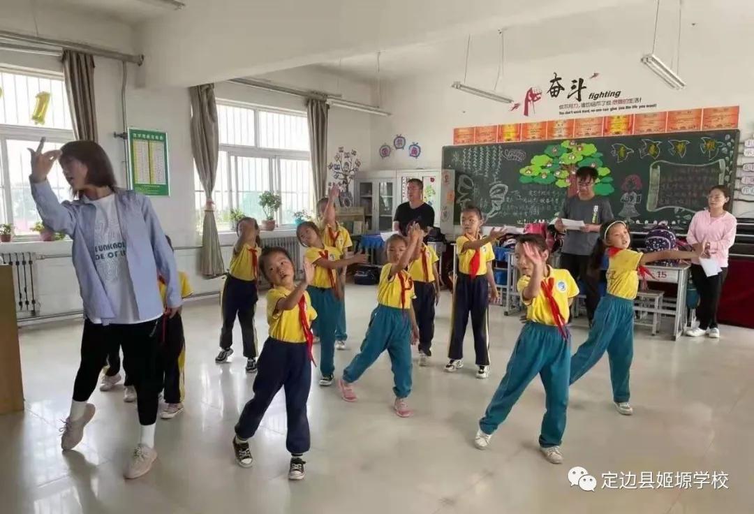 砥砺前行守初心筑梦未来谱华章,砥砺奋进守初心资料