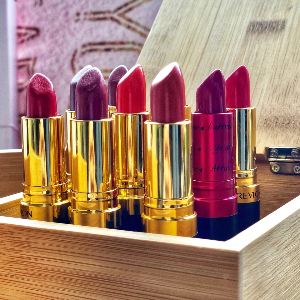 高考后想学化妆报读什么专业,高考完想学化妆应该去什么学校