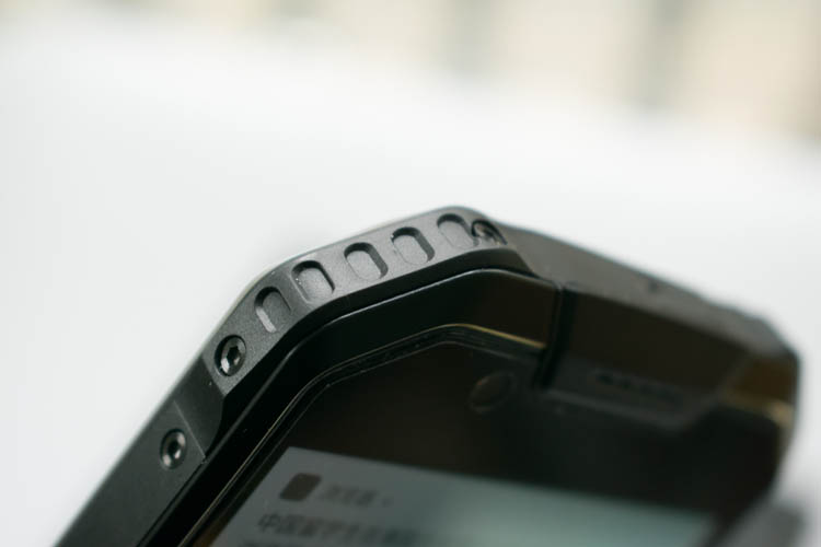 目前最强双摄手机,待机20天手机