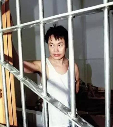 世纪悍匪强哥：绑架李嘉诚儿子，单笔违法金额创世界纪录