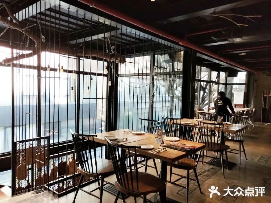 长春清真海鲜烧烤网红店,长春网红烧烤店排行榜前十名