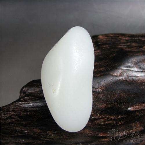 玉精美与精品的区别,羊脂玉是好玉吗值得买吗