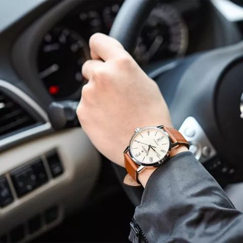 适合学生党戴的高颜值千元手表,高中生适合戴哪一款卡西欧的手表