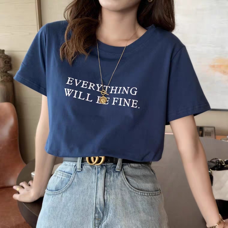 胸大的女生穿衣服该穿什么,胸小女生的选衣误区