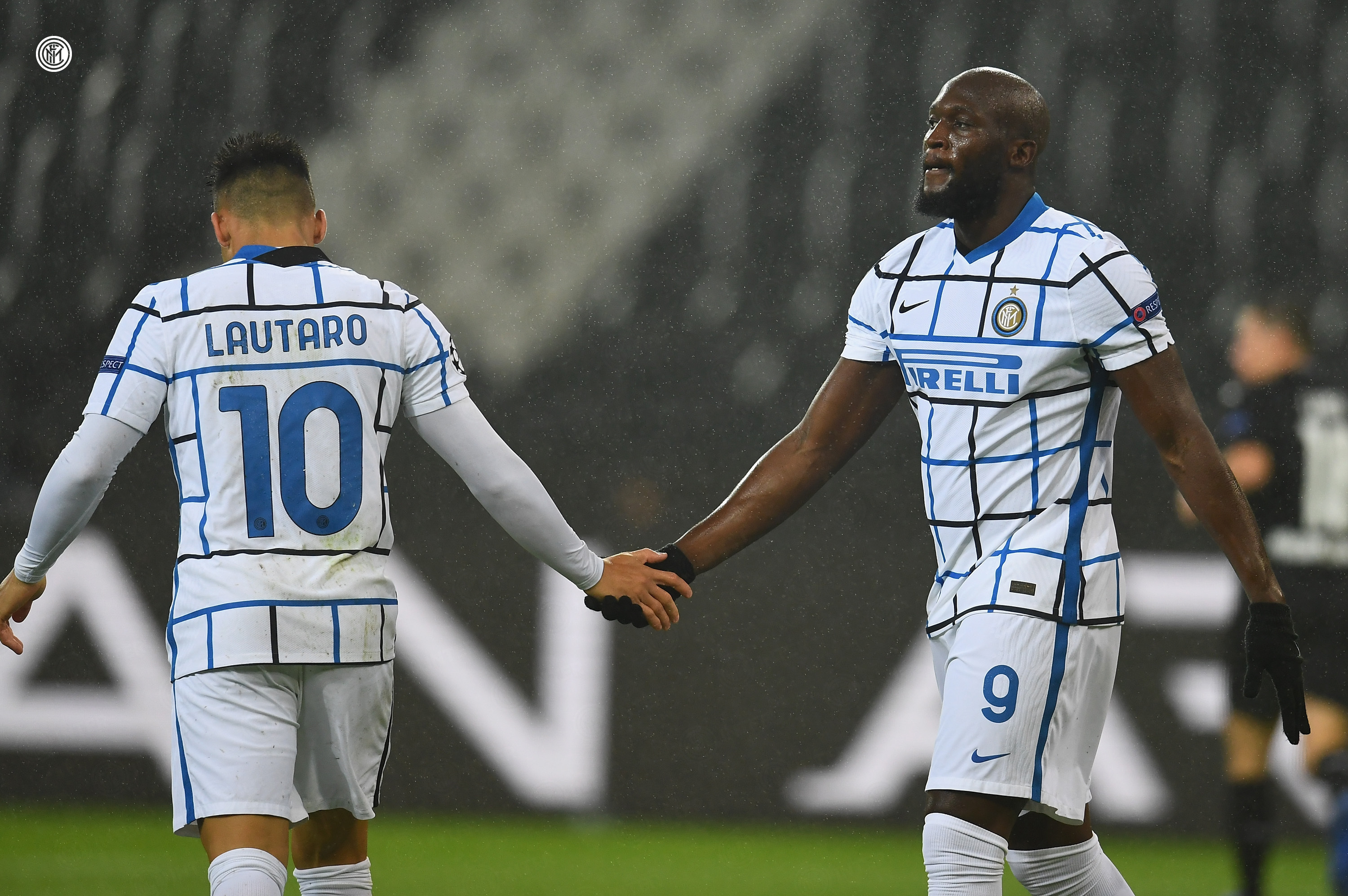 国米vs皇马2-0裁判,欧冠绝杀国米