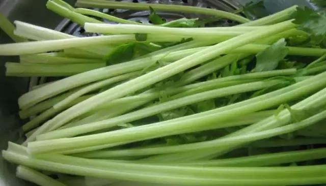 素馅儿饺子的做法大全,素酸菜馅饺子调馅的做法