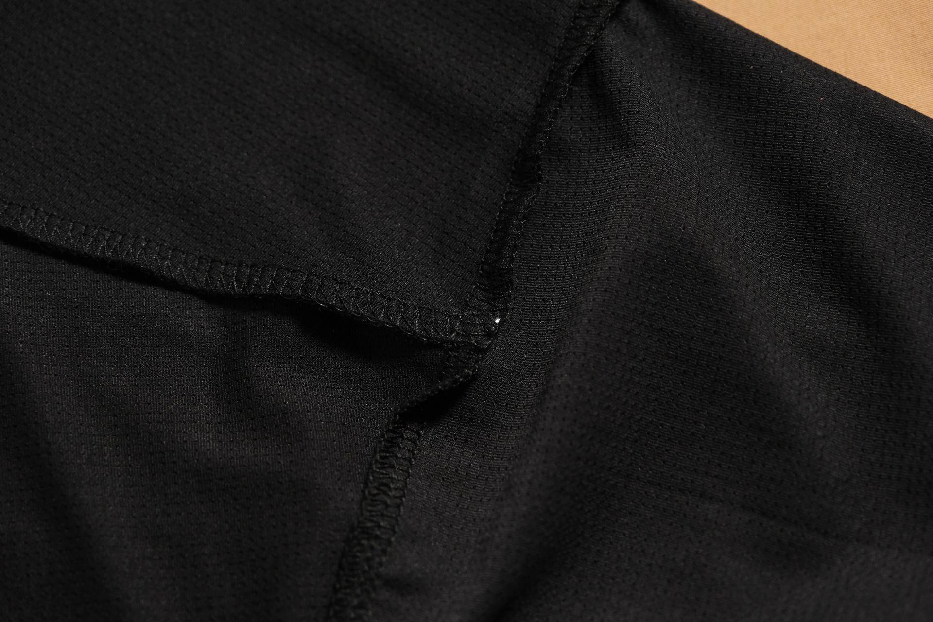 什么材质t恤适合夏天穿,夏季啥材质t恤凉快抗皱不缩水