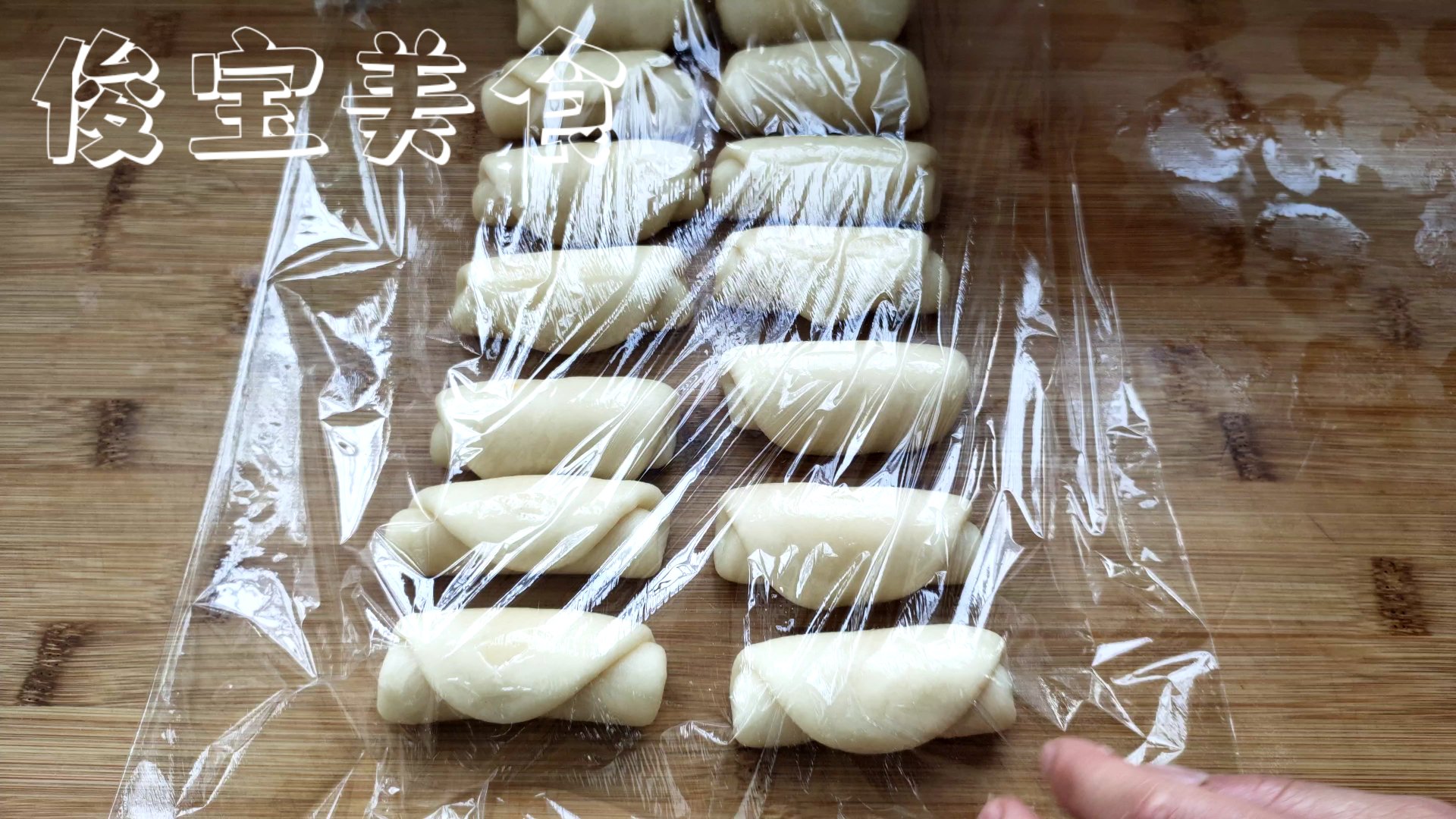 秘制蛋黄酥好吃到停不下来真解馋,私藏版蛋黄酥配方一次可以做24个