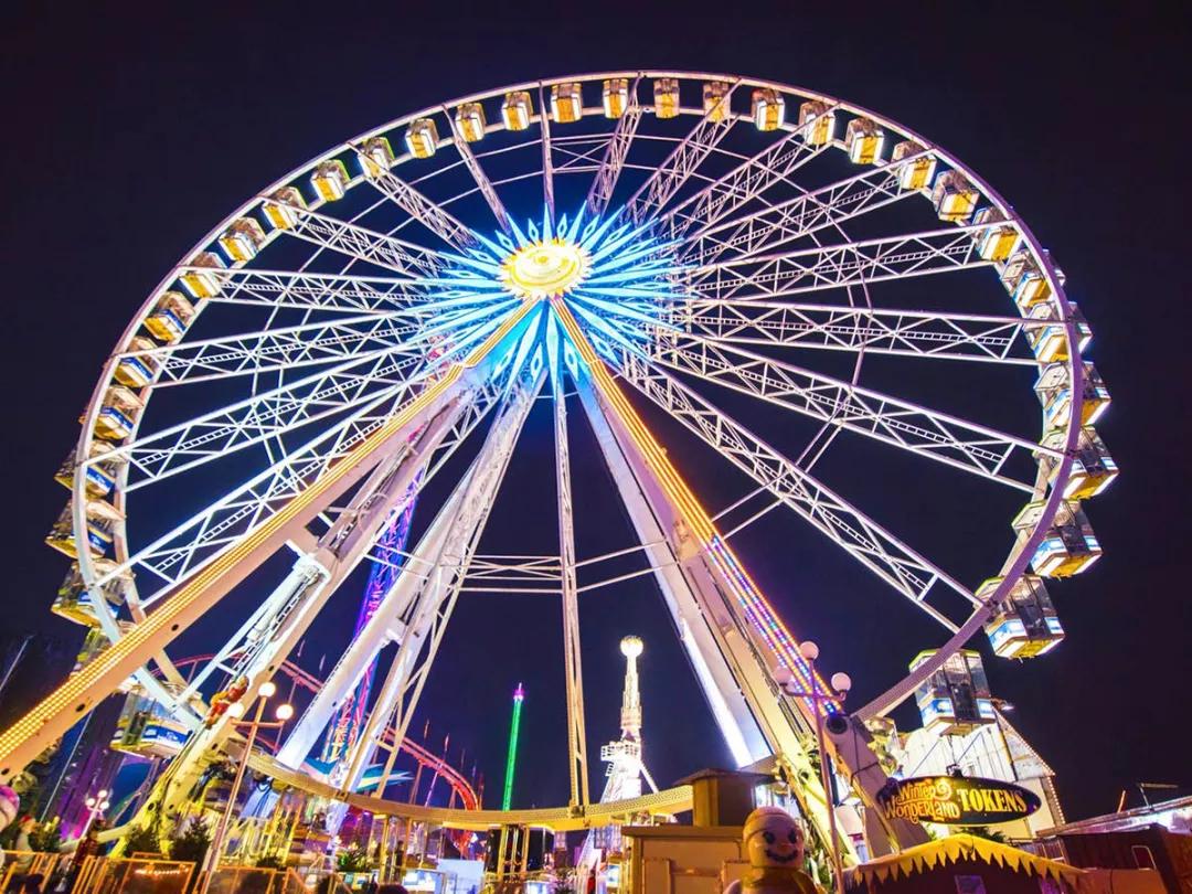 施华洛世奇澳门圣诞树,施华洛世奇圣诞树造型摆件