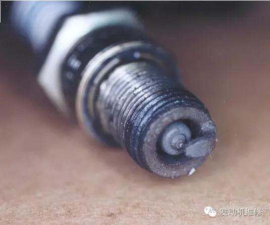10分钟快速消除火花塞故障,火花塞出现问题不方便更换怎么办