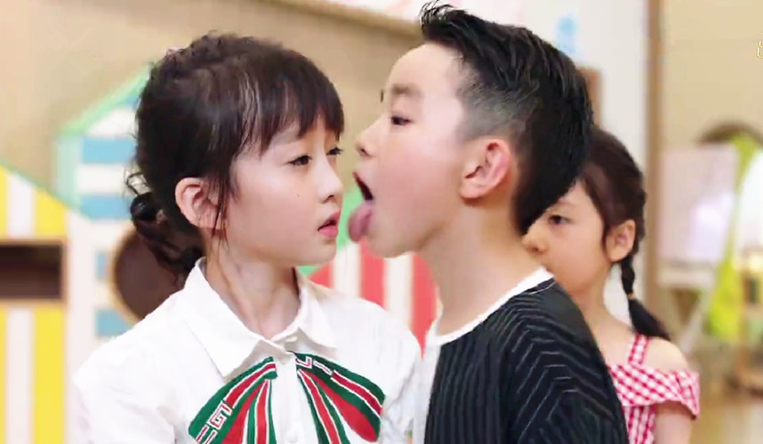 陪你一起长大颖儿痛哭,陪你一起长大颖儿撒娇