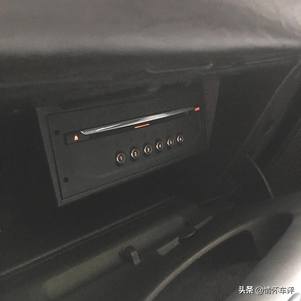 雪铁龙世嘉2.0手动挡的优缺点,雪铁龙世嘉两厢手动2.0优缺点