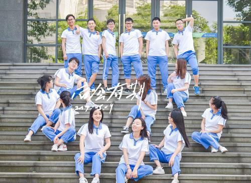 初中毕业的孩子出路在哪里？选择不同，以后的生活完全不同