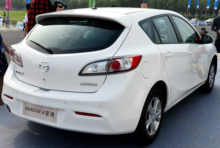 10款马自达3怎么样,长安仿马自达3星骋