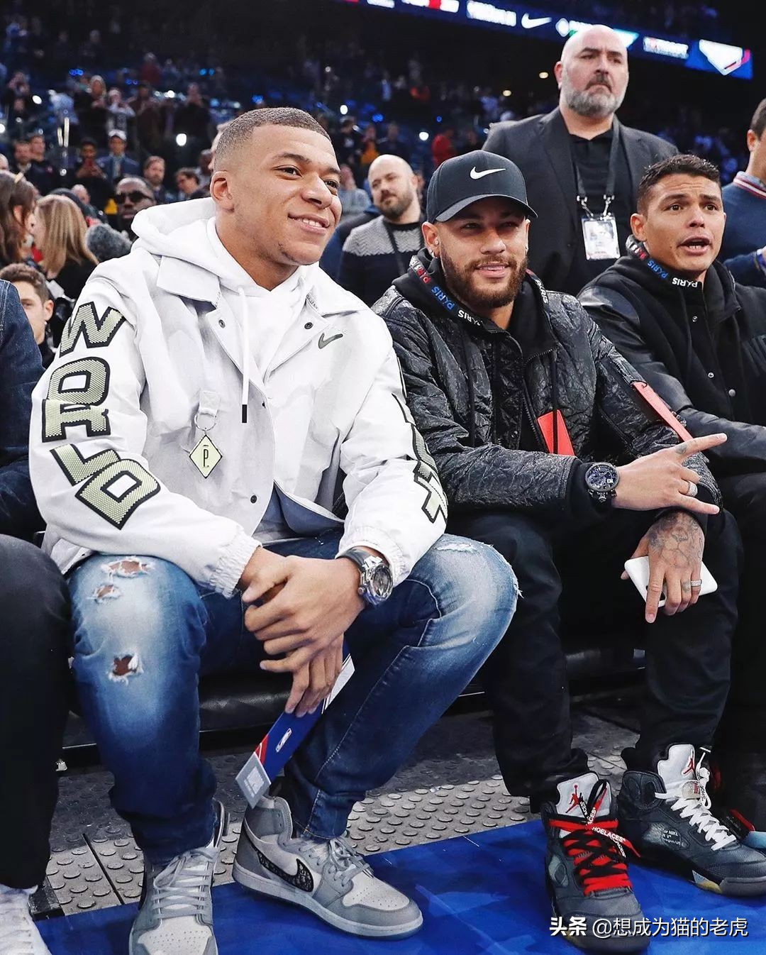 姆巴佩上脚紫色足球鞋视频,姆巴佩上脚dior