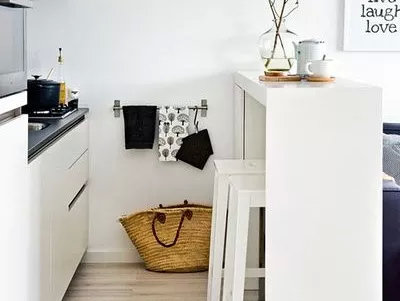 奶油原木风吧台椅,高端精致的新中式吧台椅