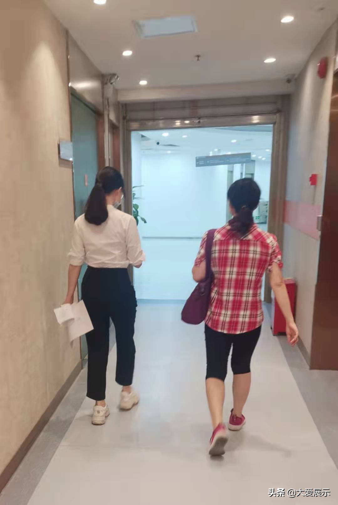 出发，给世界好看！医美之都深圳鹏程用务实的服务致敬祖国72华诞