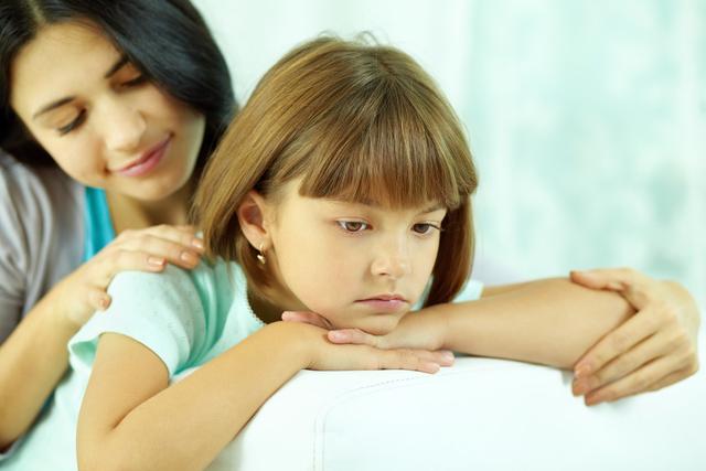 李玫瑾讨好型人格父母暴躁易怒,李玫瑾教授孩子的性格内向