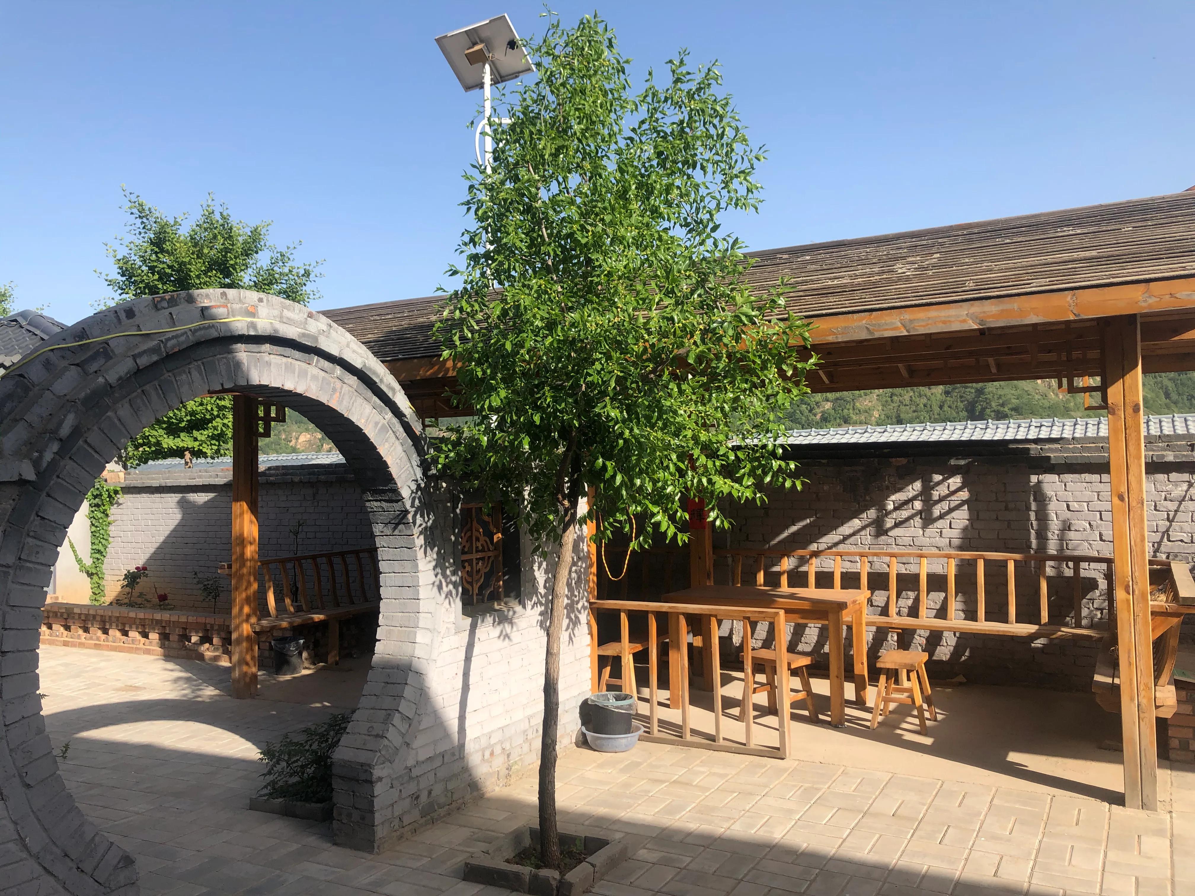 延川梁家院子窑洞民宿住宿团购,延川梁家院子