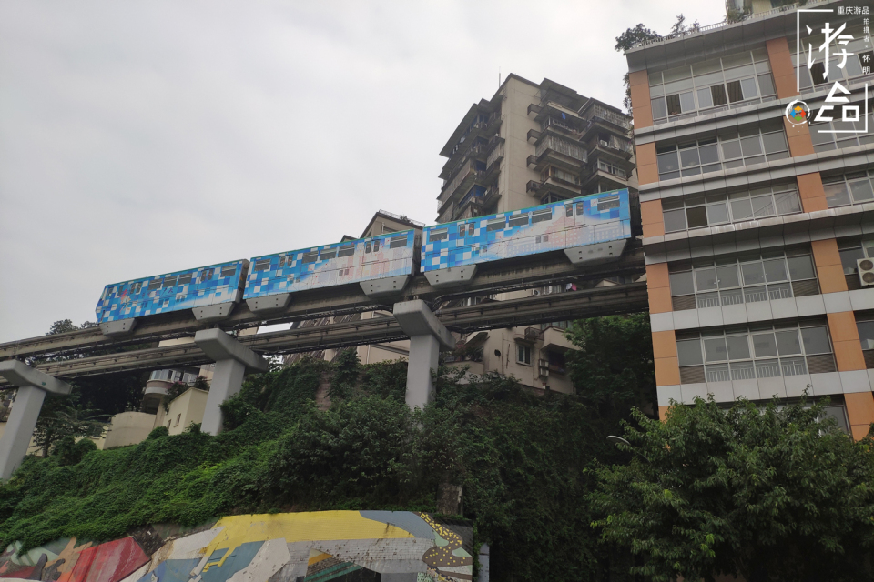 在重庆外地人该怎么出行,第一次去重庆吃火锅攻略