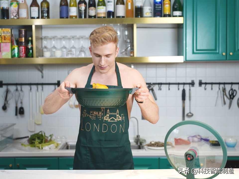 没有一口好锅，如何展现我大厨的手艺，七层昂贵涂层就为一口好锅